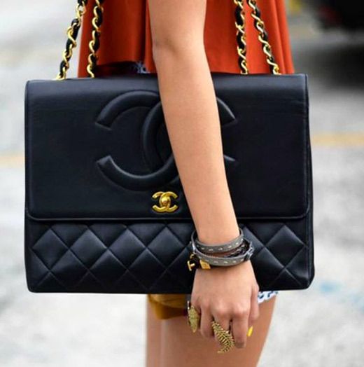5 FUN FACTS ABOUT THE WORLD'S MOST POPULAR DESIGNER BAGS - FROM
